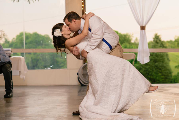 Tennessee bride and groom sharing a first dance, photographed by Lovinggood's Photography. Featured on The Pink Bride www.thepinkbride.com {First Dance Songs #10: Elvis Music}