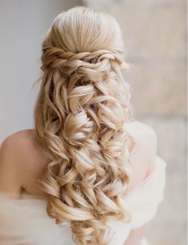 Bridal hairstyle with side twists collected in back, cascading into spiral curls by Elstile | The Pink Bride www.thepinkbride.com