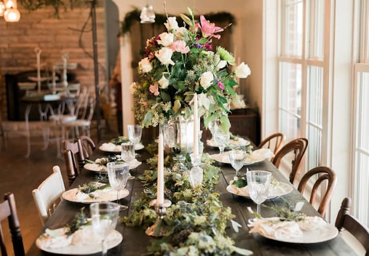 Rehearsal dinner table setting, photographed by Michelle Lea Photographie | The Pink Bride® www.thepinkbride.com